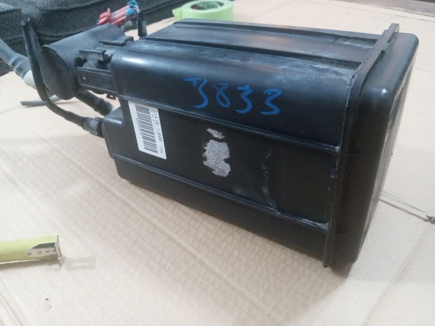 2010-2012 HYUNDAI SANTA FE, 2011-13 KIA SERENTO FUEL VAPOR EMISSIONS 31410-1U000