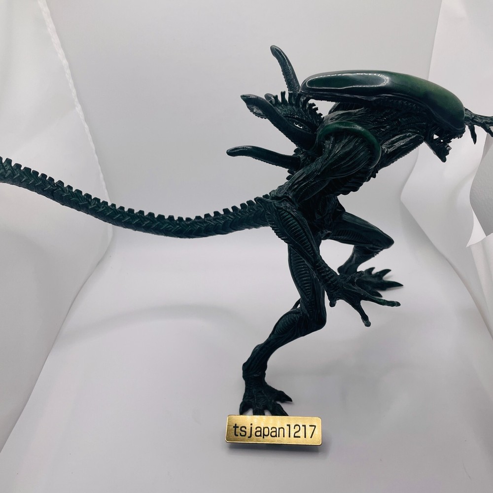 FuRyu AVP Alien Real Figure Premium Version Alien vs. Predator Used
