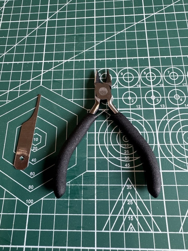Citadel/Games Workshop Sprue Cutters & Mold Line Remover Tool