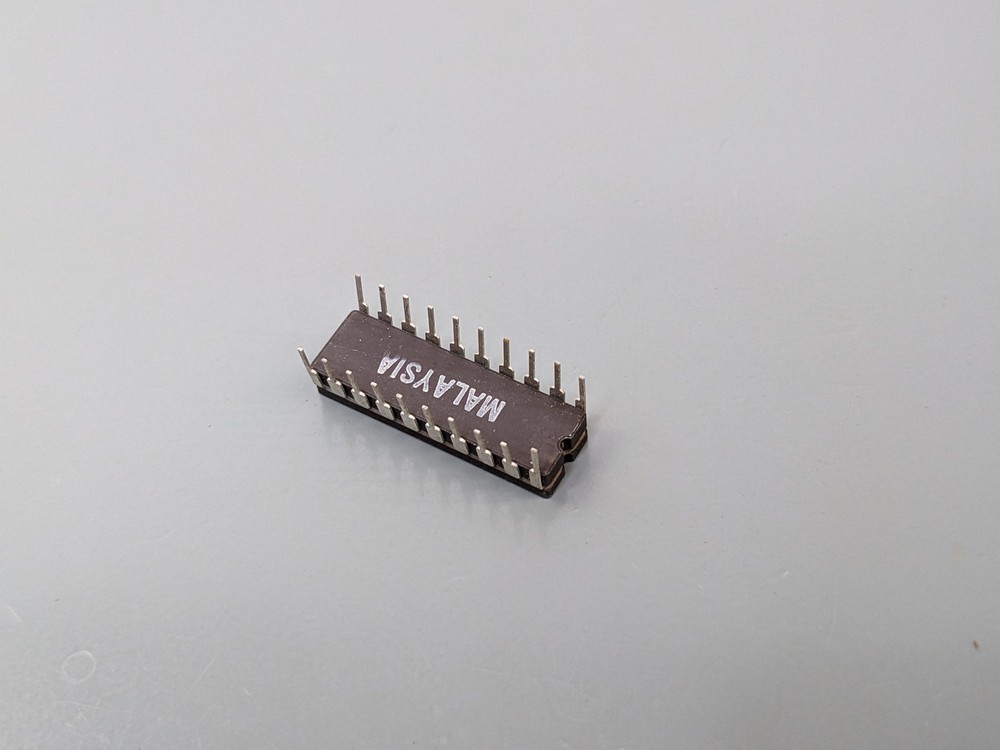 (10) SN74S240 IC Octal Buffer, Inverting Outputs, AMD, NOS Ceramic