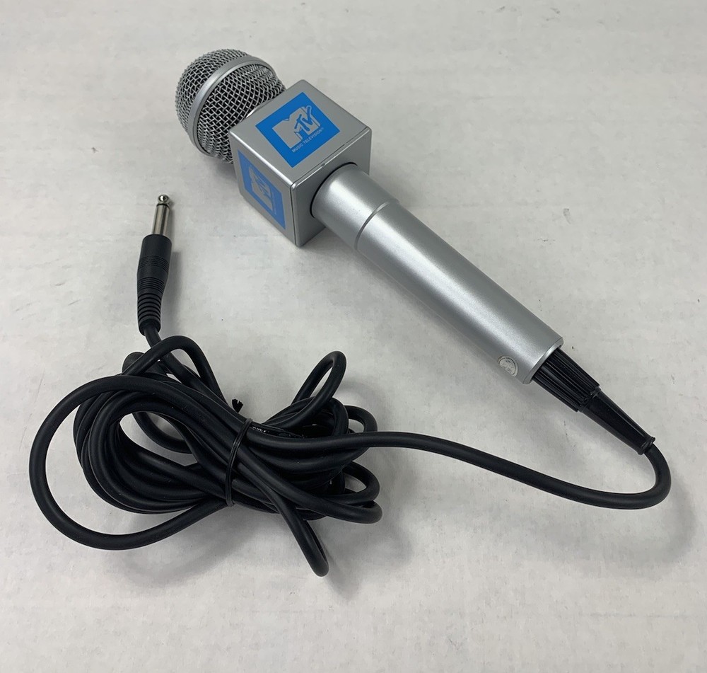 MTV The Singing Machine STVG-700 Karaoke Machine
