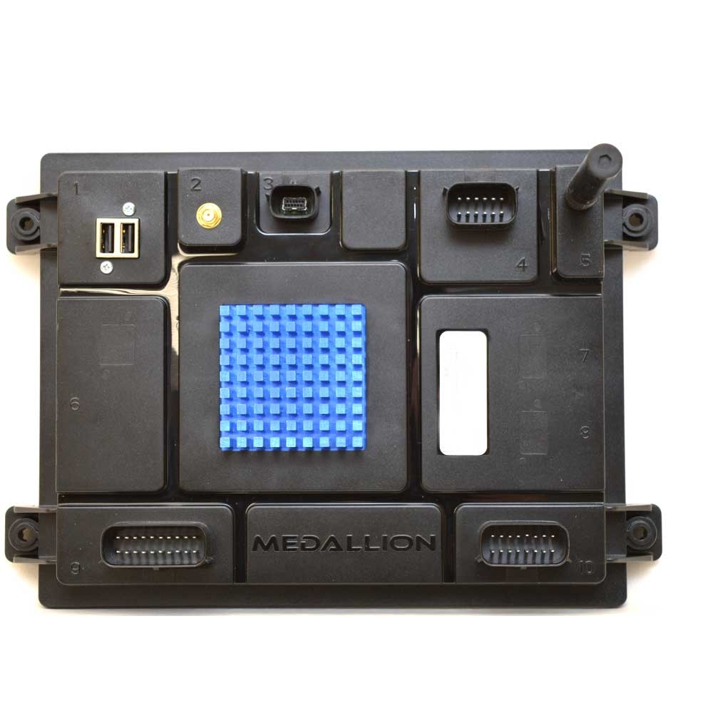 Cobalt Boat Command Module 415768 | Medallion Viper 2020 R26