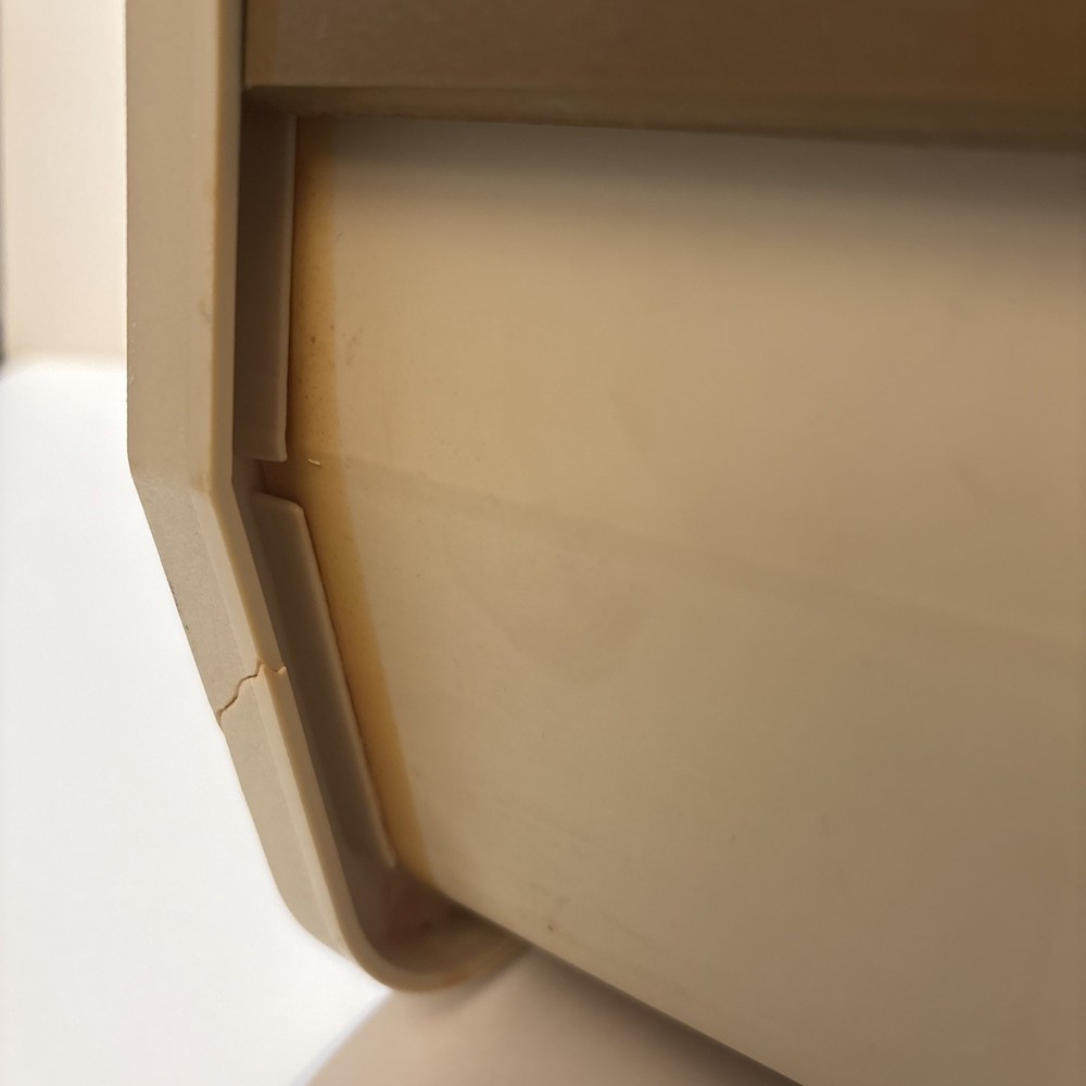 Microcomputer Accessories Plastic Roll Top 5.25” Disc Keeper Storage No Key