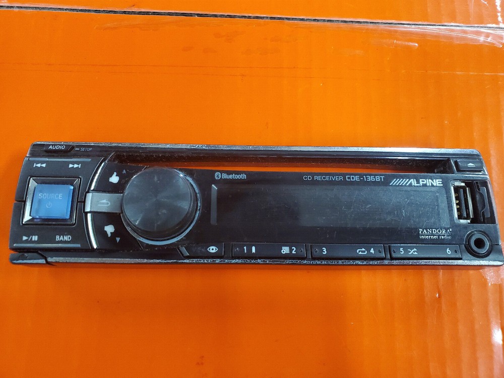 ALPINE CDE 136BT FACEPLATE