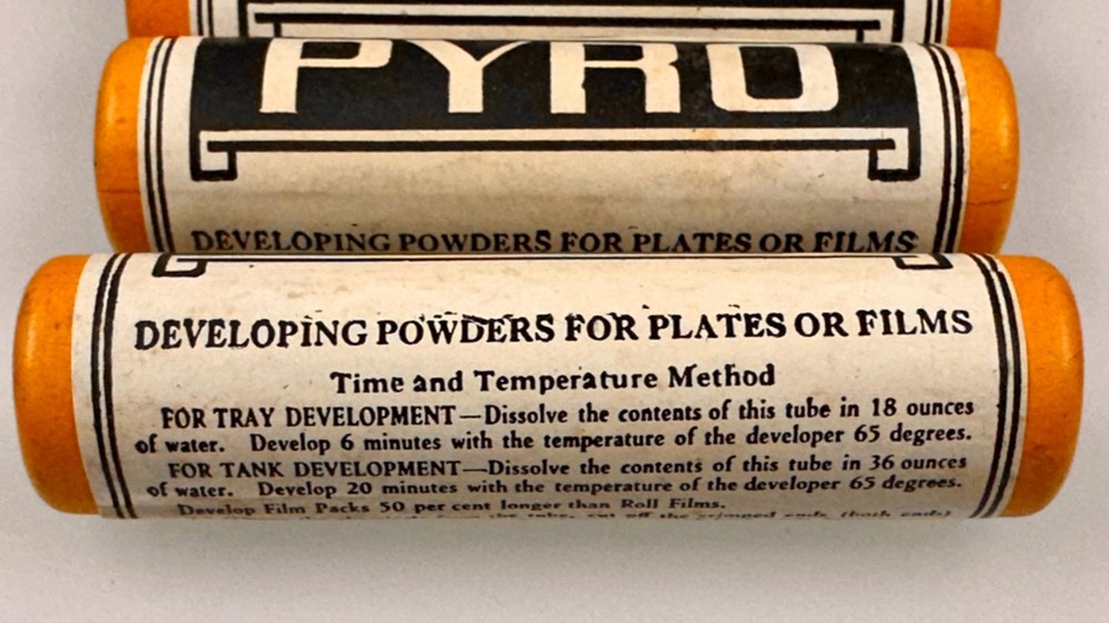 Vintage Pyro Developing Powders for plates or films.