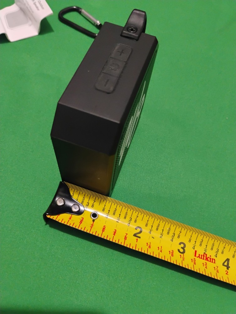 White Owl Bluetooth Speaker