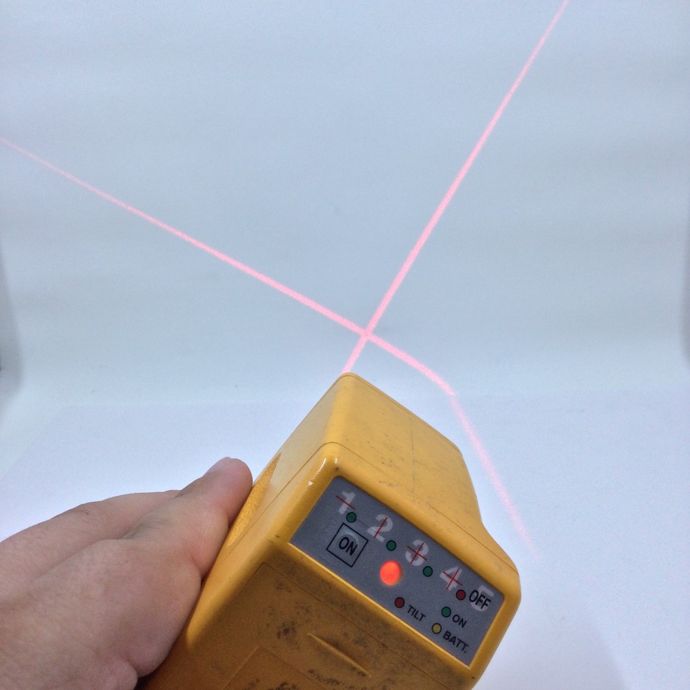 PLS 2 Cross Line Red Palm Laser Level (PLS2)