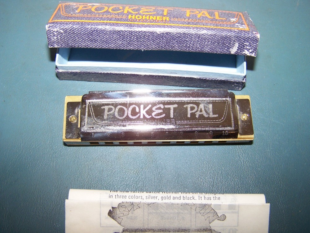 HOHNER POCKET PAL HARMONICA W/BOX & INSTRUCTIONS