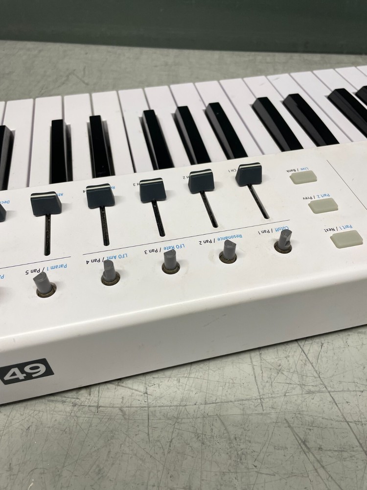 Arturia KeyLab 49 Essential 49 Key MIDI Controller Keyboard - Used