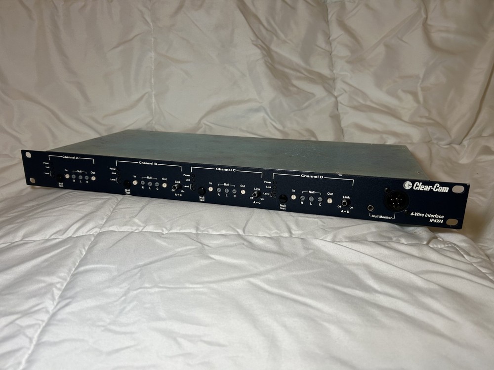 ClearCom IF4W4 2 wire to 4 wire interface