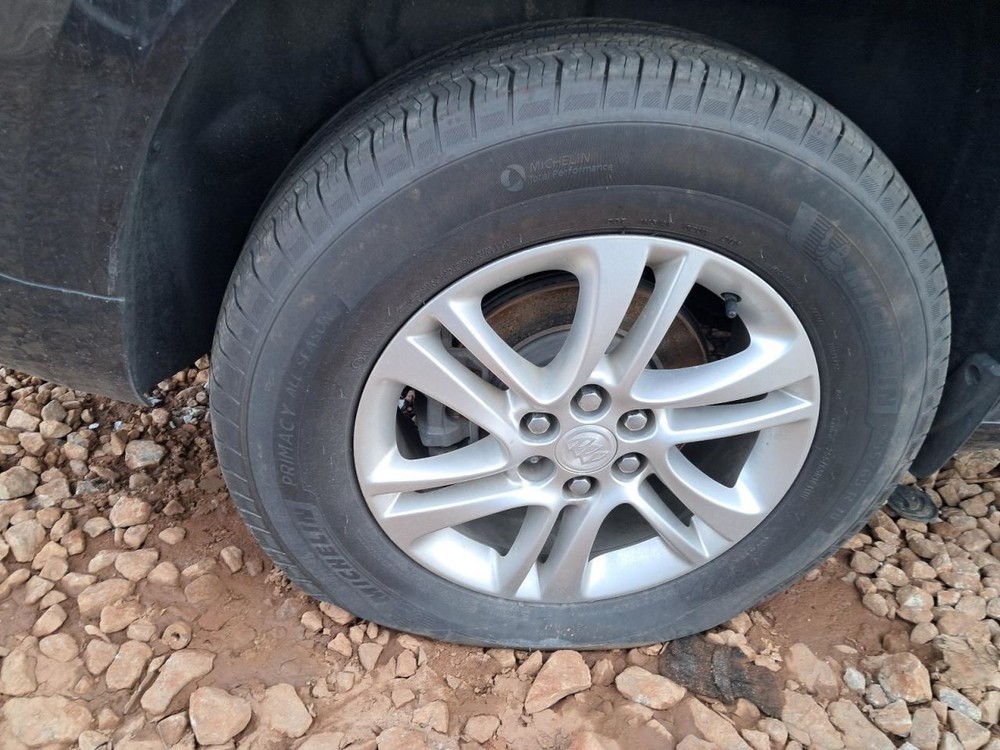 ENCLAVE 2018 Glove Box 4893784