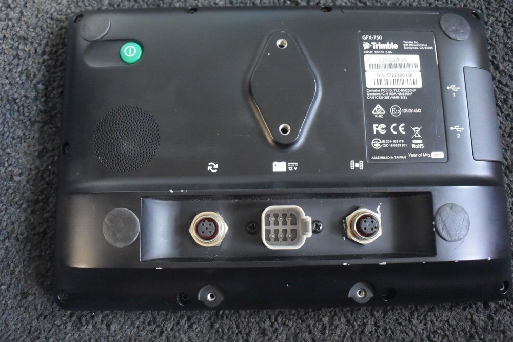 Trimble Machine Grade Control Panel Model GFX-750 P/N: 121000-05