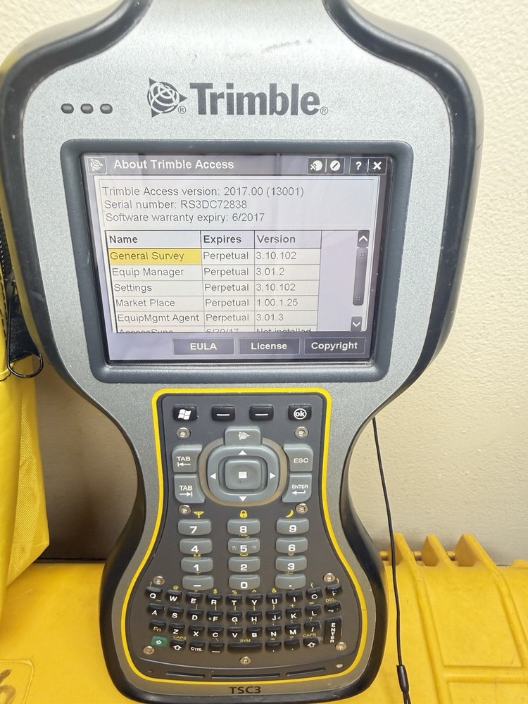Trimble R8 Model 2GPS Base Rover RTK System 450-470MHz / Trimble TSC3 Controller