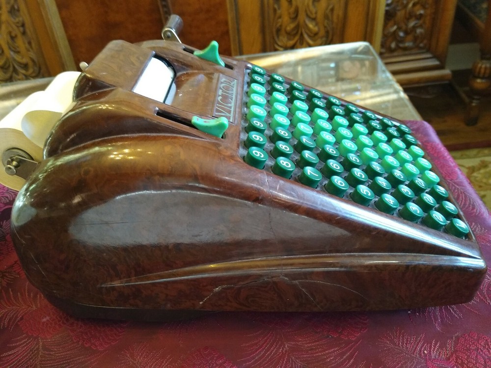 Vintage VICTOR 8 Digit Adding / Subtracting Machine Brown/Green - WORKING 