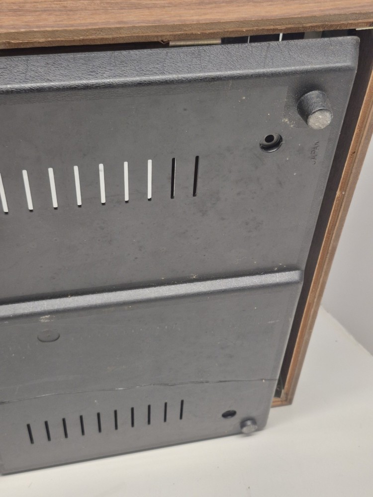 Vintage Admiral Solid State Am/Fm turntable Shell Plinth