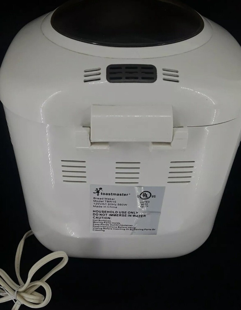 Toastmaster Breadmaker Model #TBR15 White 1.5lb Loaf Complete