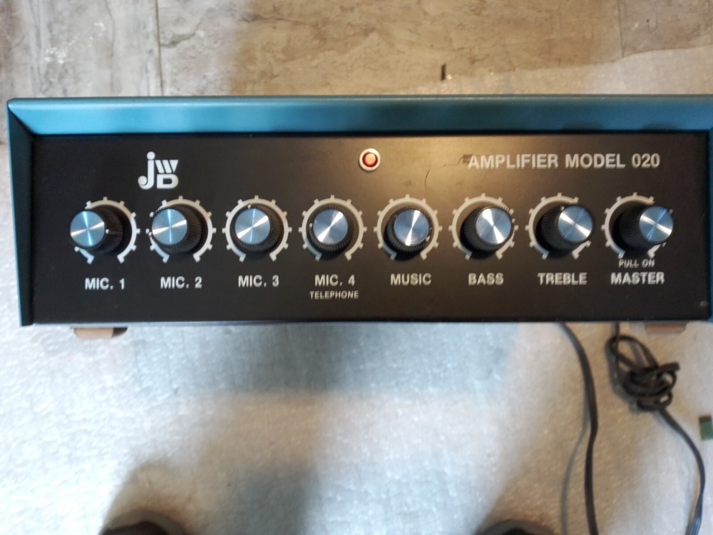 JWD AMPLIFIER MODEL 020