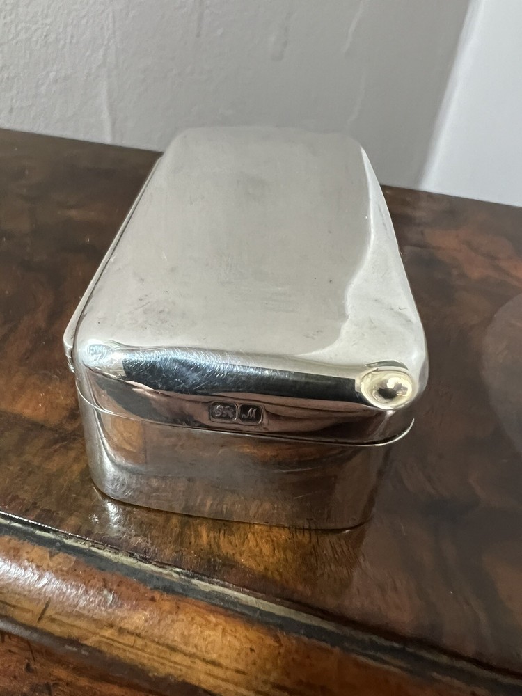 ANTIQUE HALLMARKED SOLID STERLING SILVER SNUFF BOX Cigarette Victorian Case