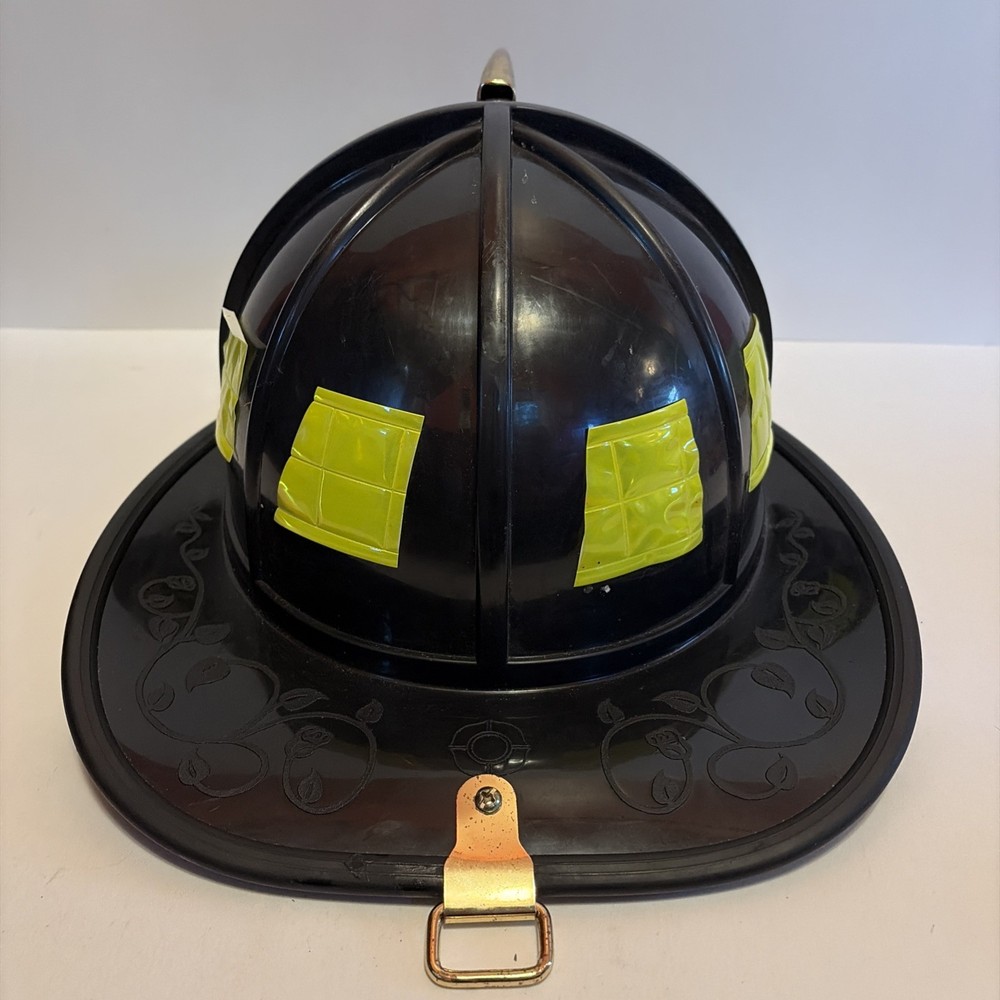 Real FireFighters Helmet with Eagle Emblem ~ Great Condition