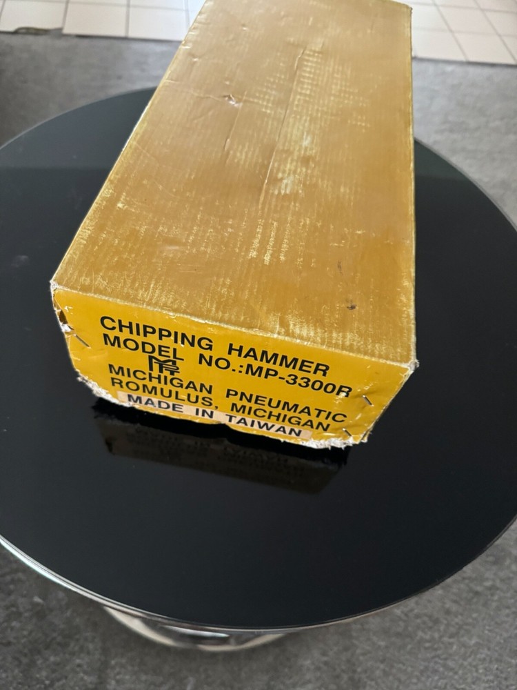 Pneumatic Chipping Hammer