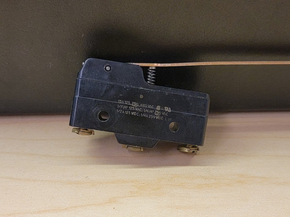 BZ-2RW863-A2 | Honeywell Microswitch Long Lever Basic 6"