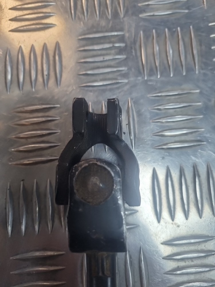 reliant lower steering column splined shaft