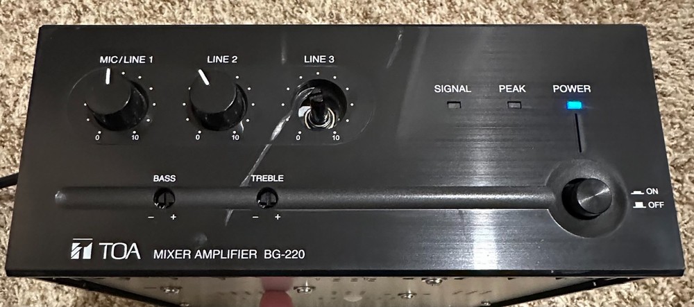 TOA BG-220 Mixer Amplifier