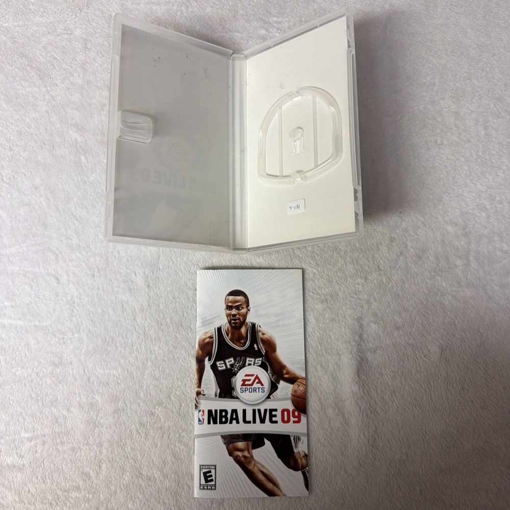 NBA Live 09 PSP Case and Insert only
