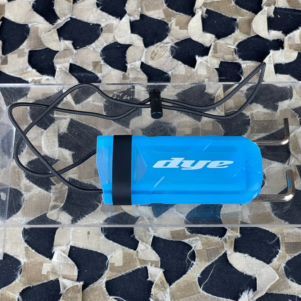 NEW Dye TWST Flex Barrel Sock - Dyelucent Blue