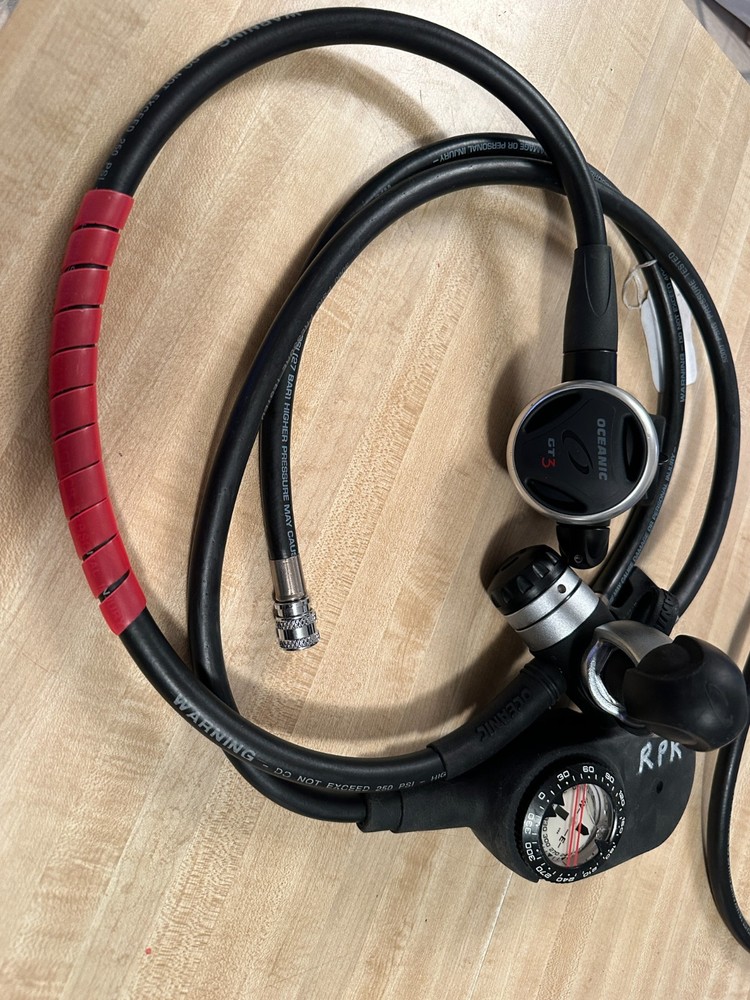 Oceanic GT 3 scuba regulator