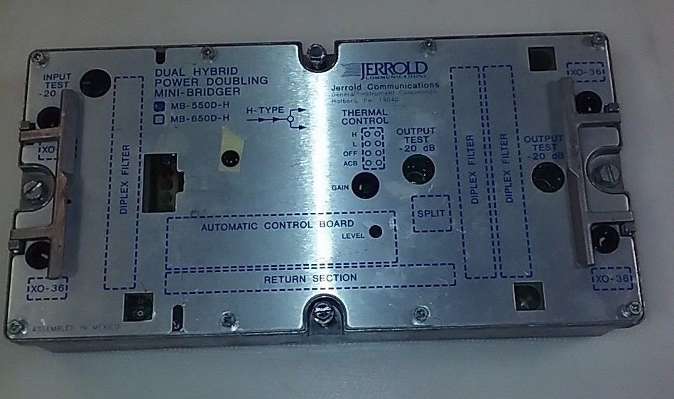 JERROLD MB-550D-H AMPLIFIER, MULTIPLE OUTPUT