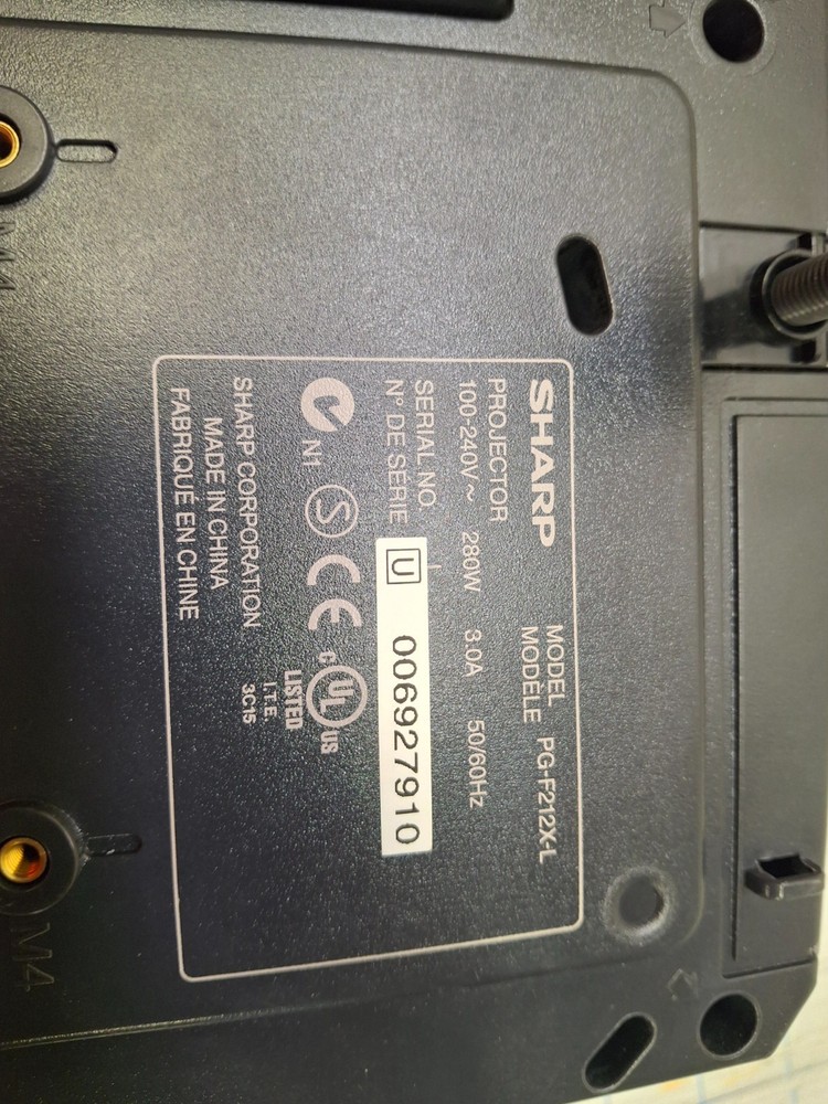 Sharp Projector Notevision PF-F212X-L