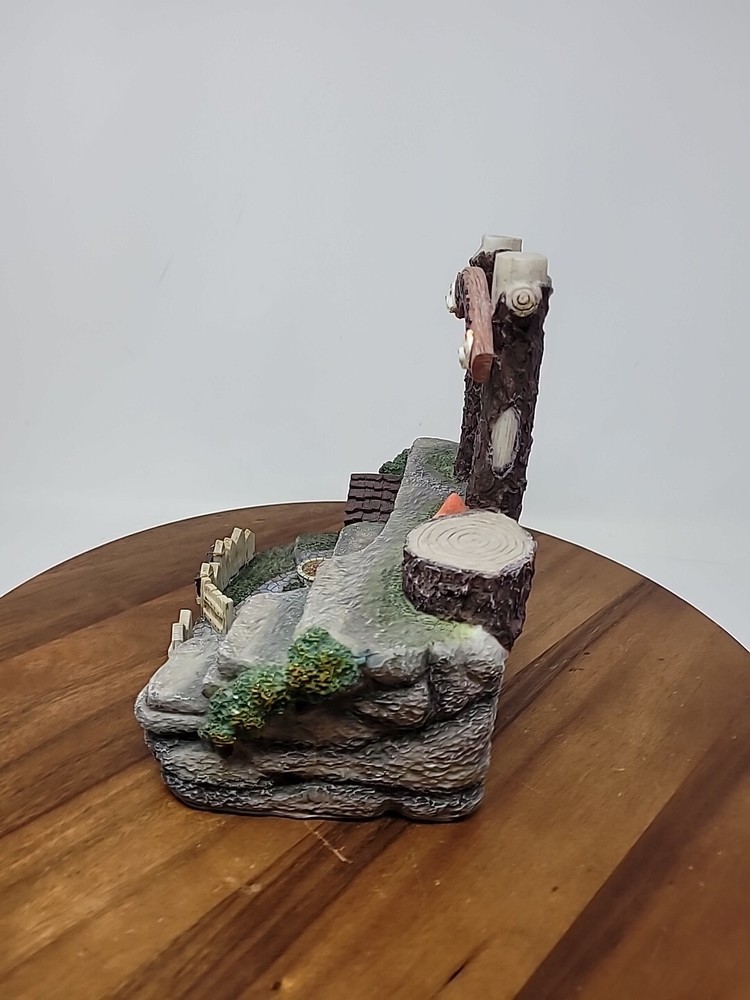 Direct Connection Dog Paradise 2003 Figurine Stand