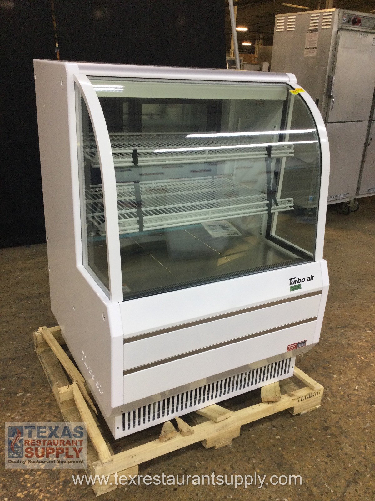 Turbo Air TCGB-36-W-N  36” Refrigerated Bakery Display Case Curved Glass