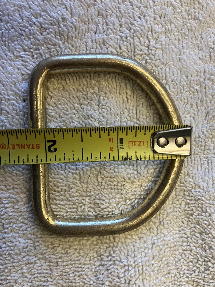 36 2 1/2” D Rings