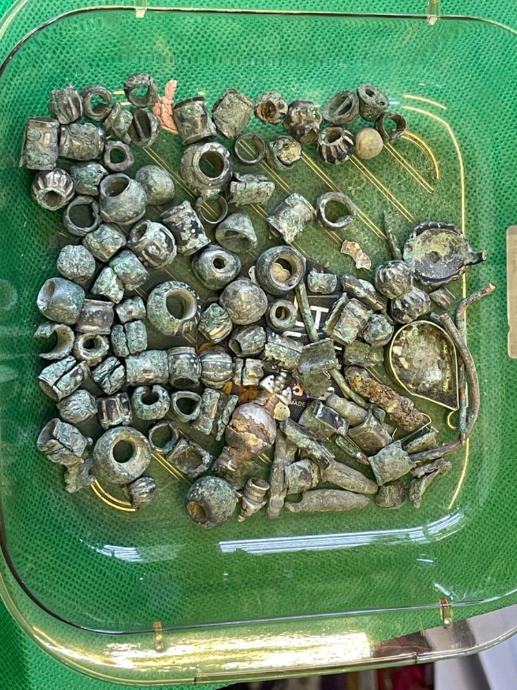 ancient roman lots beads 2000+ Years Old