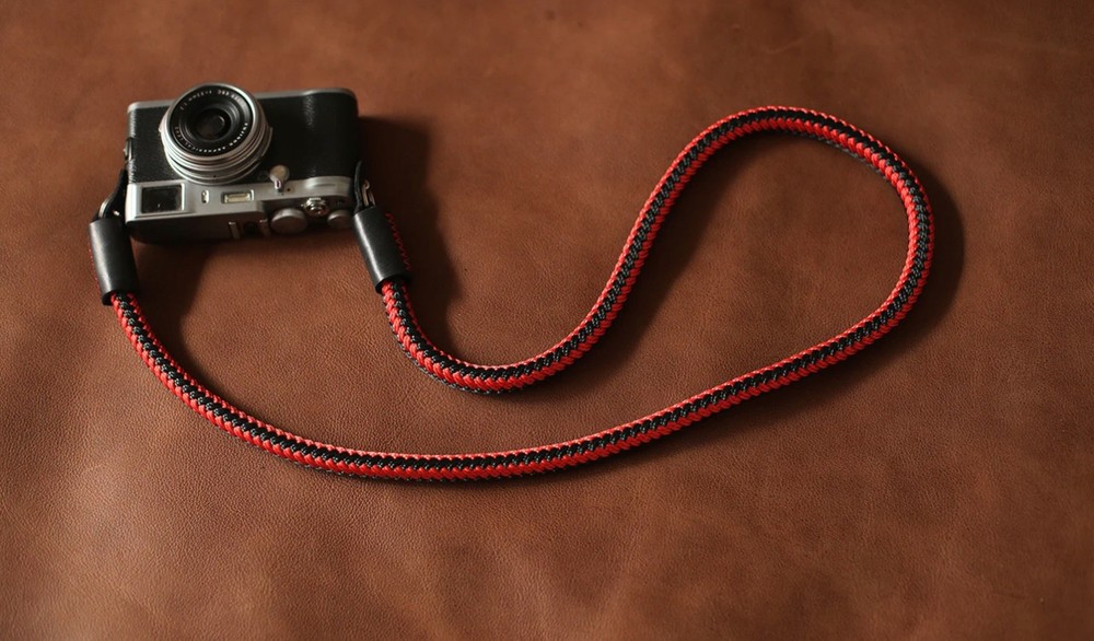 Windmup 12 mm Rope Camera Strap — Red/Black
