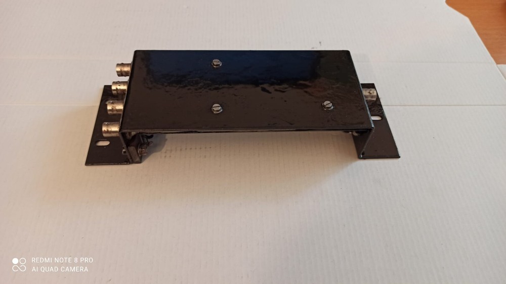 META module to divide 150 watts and drive 4 x 4 LB FM Broadcast Power Amplifiers