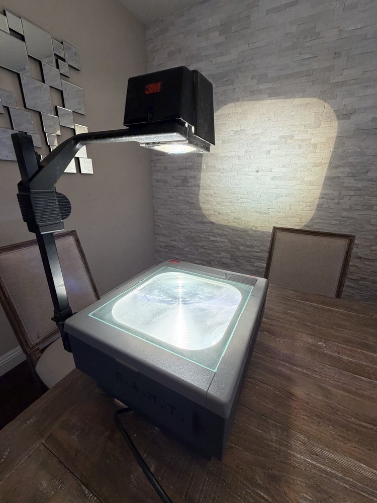 3M Overhead Projector Model 9100 | Tested & Working With Bulbs!