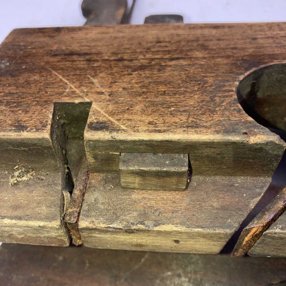 Wooden planes x 2 - both with 2 cutters