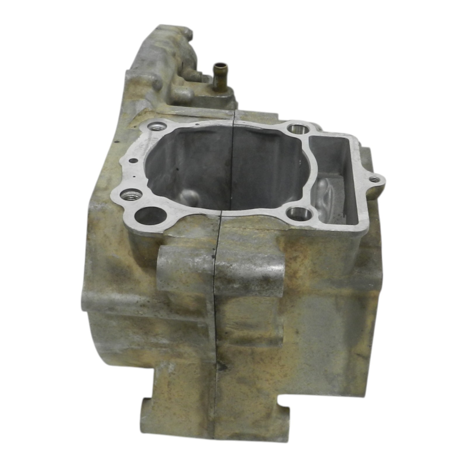 2010 SUZUKI RMZ250 CRANKCASE SET LEFT & RIGHT 11301-49810 11301-49811