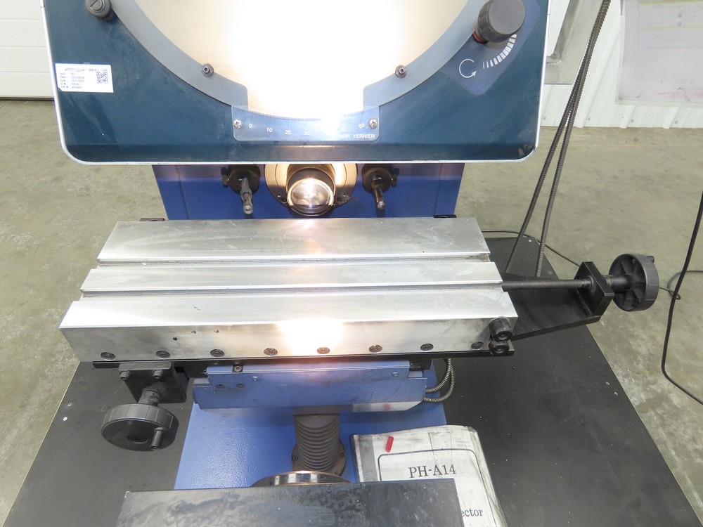 Mitutoyo PHA-14 Horizontal Optical Comparator Profile Projector Measure Counter