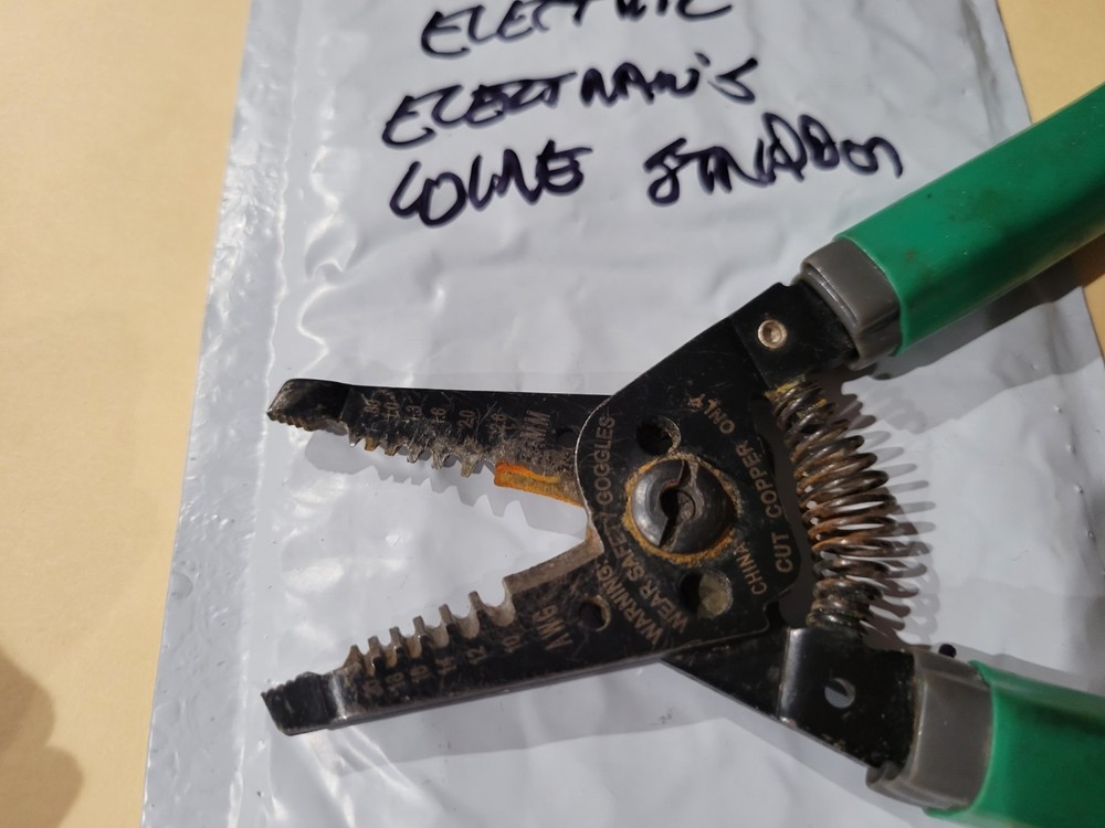 COMMERCIAL ELECTRIC - ELECTRIAN'S WIRE STRIPPER- NICE SHAPE