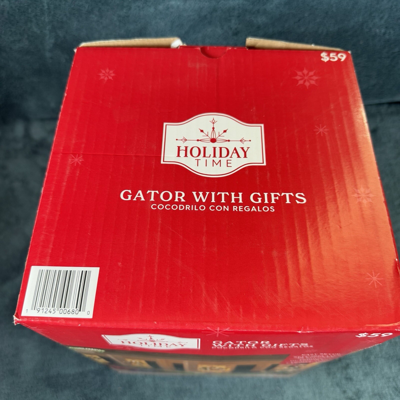 Florida Gator with Gifts Air blown Inflatable Christmas Yard Decor 9 feet New