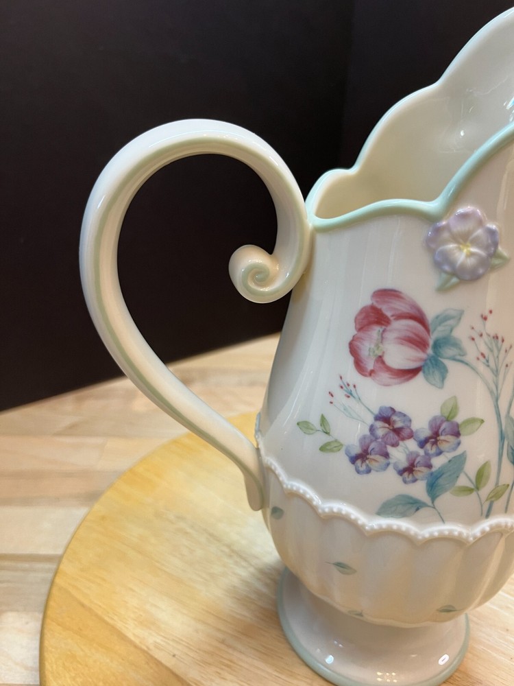Lenox Spring Bouquet Pattern Embossed Flowers Ribbed 10" Pitcher 2003