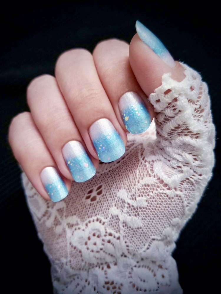 Color Nail Polish Strips,16ct. Ocean Tips. READ DESCRIPTION BELOW