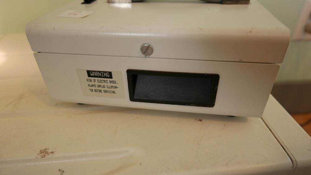 Intrulux 6000-1-F Pn 22012 Microscope Illuminator Light Source