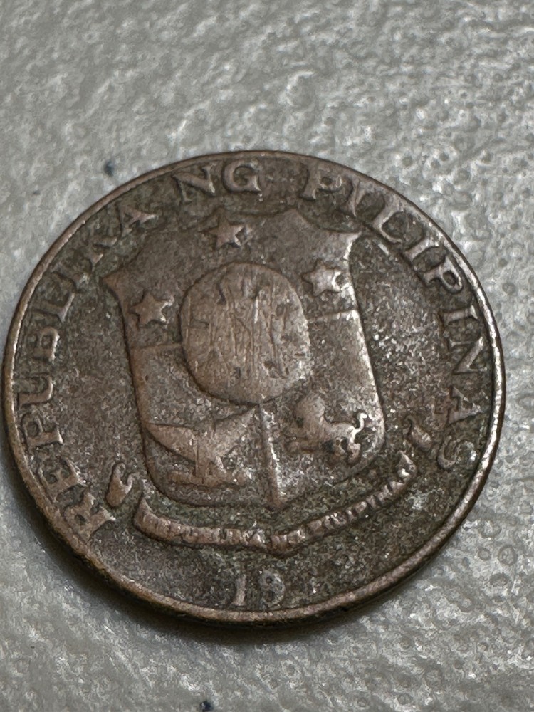 1972 Philippeans 5 Sentimo Coin