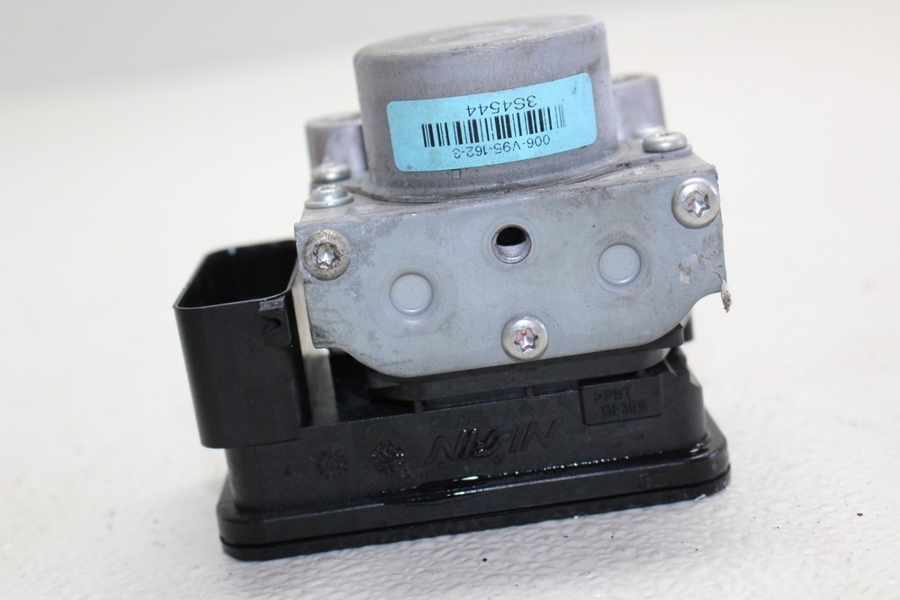 15-18 HONDA CBR300R ABS ABS PUMP UNIT MODULE