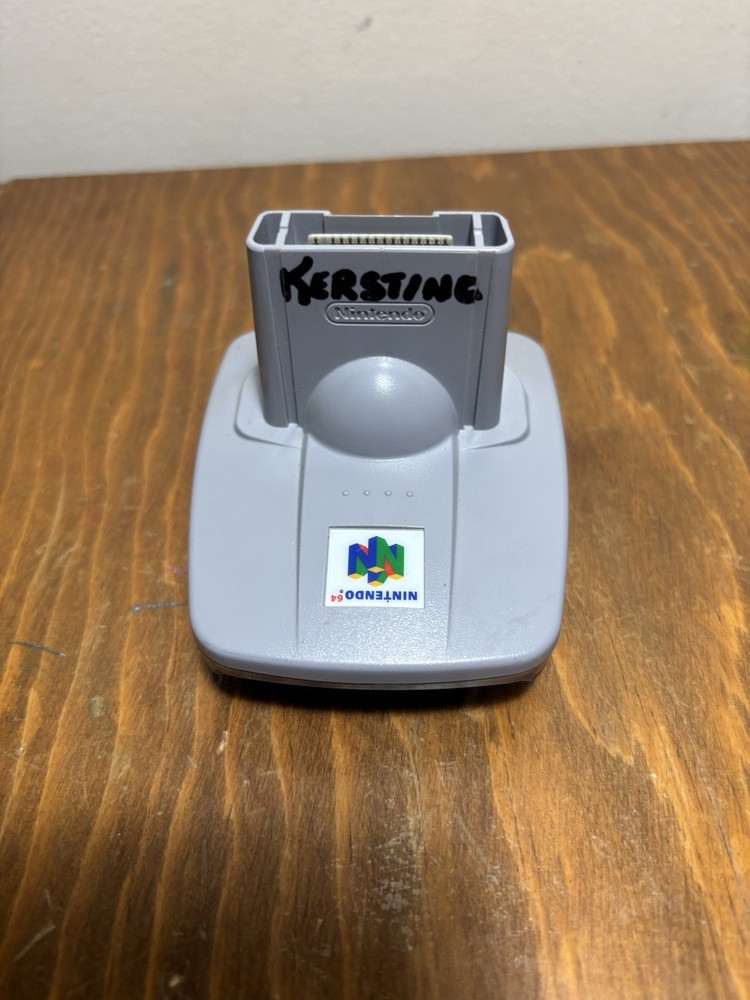 Nintendo 64 - Gameboy Transfer Pak - NUS-019